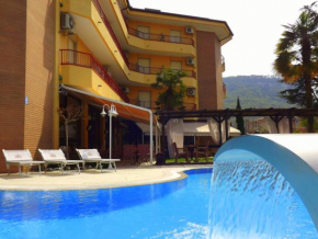Отель Hotel Imperial ***S  Гарда